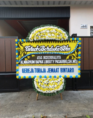 Papan Bunga Duka di Muara Bangka Hulu
