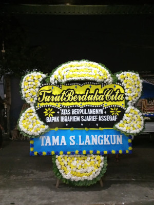 Papan Bunga Duka di Muara Bangka Hulu